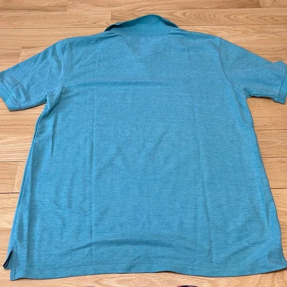 short sleeve polo ~ size medium - Picture 4 of 4